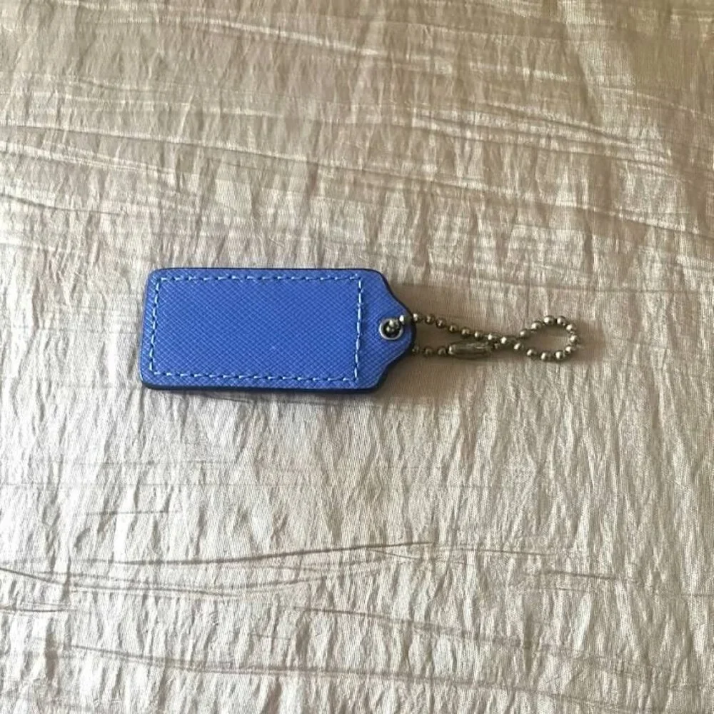 Coach Hangtag - Picture 2 of 2